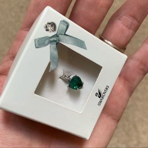 [Swarovski] May Birthstone Green Pendant